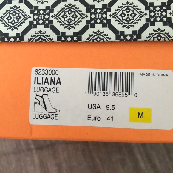 Isola Iliana Size 9.5 Luggage color BEAUTIFUL🌸BNT - Picture 6 of 6